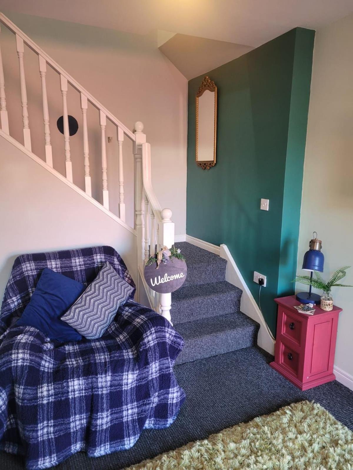 Lovely Apartment @ The Old Barn. Kircubbin エクステリア 写真